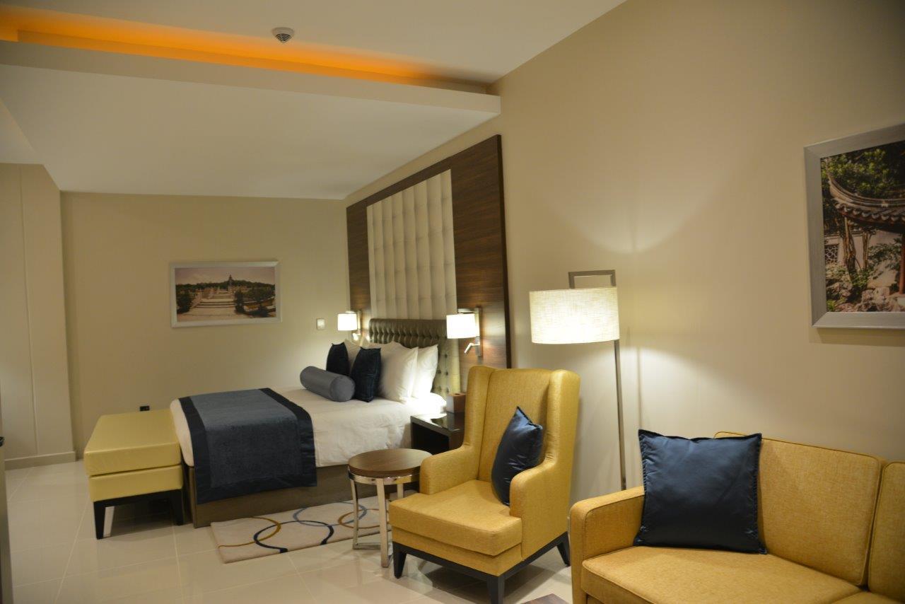 The Envoy Hotel Abuja Exterior foto